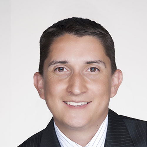 Julian Castaneda, MD headshot