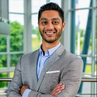 Shahid Minapara headshot