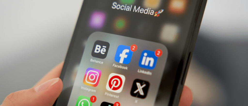 Smartphone with social apps